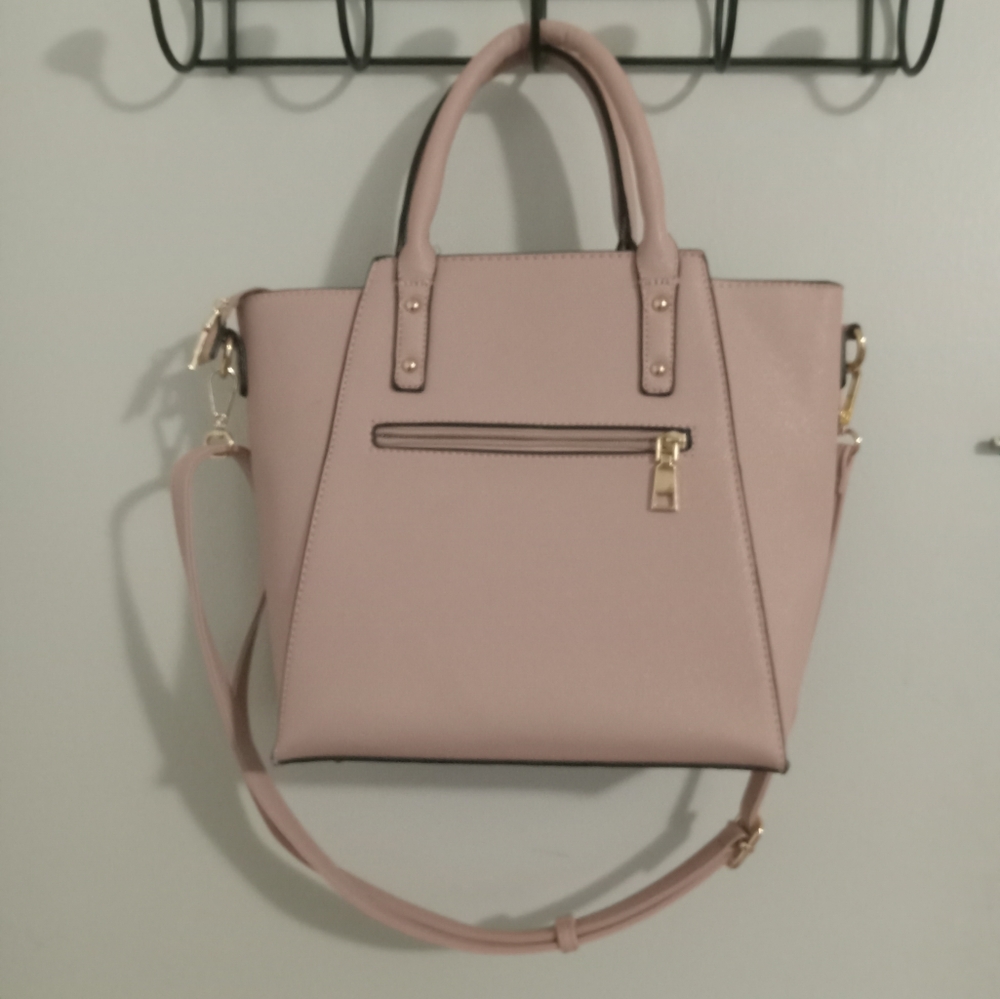 NWOT Isabelle purse